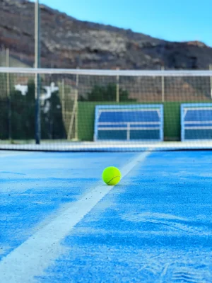 áp suất bóng tennis